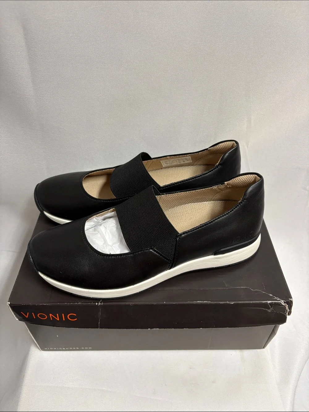 Vionic Cadee Leather Slip-on Mary Jane Shoe Sneaker Black Size 8 Wide NEW